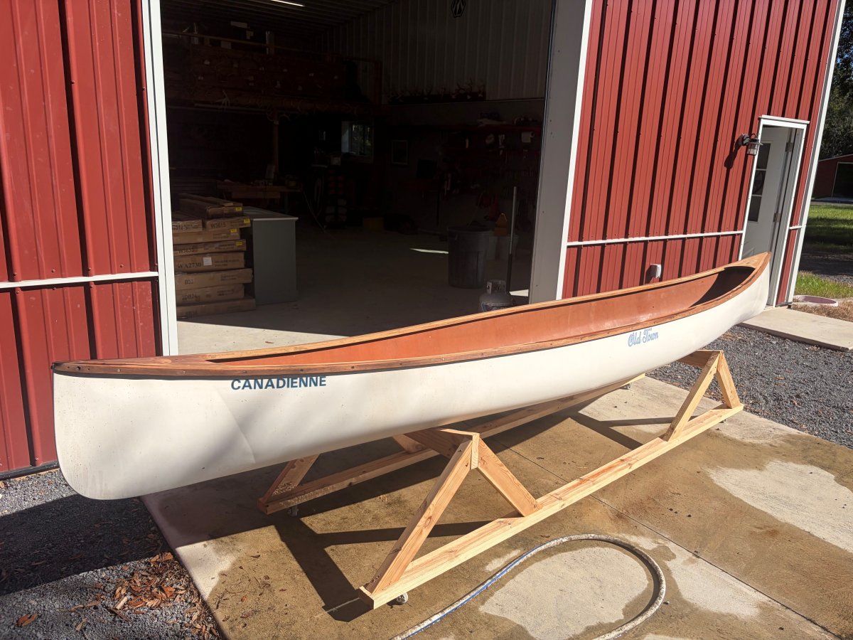 canoe 1.jpg
