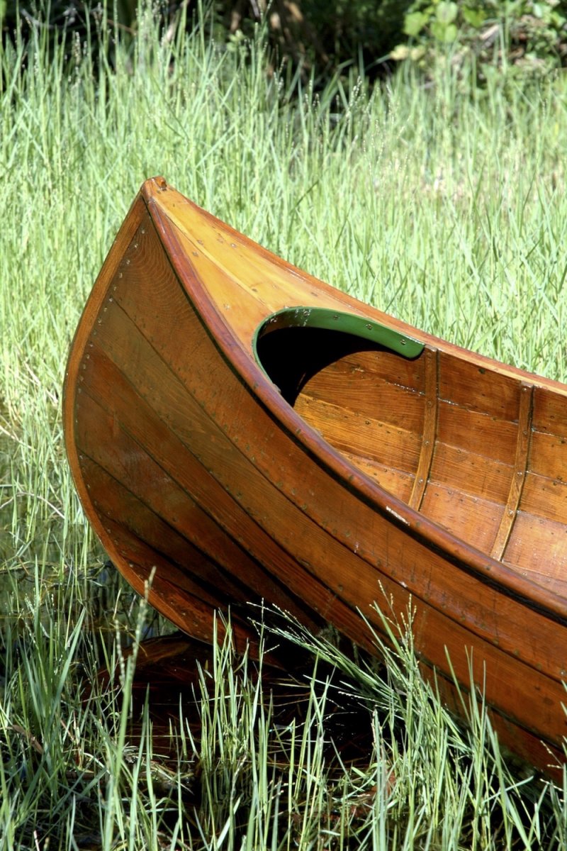 Grace_guideboat_style_canoe_2.jpg